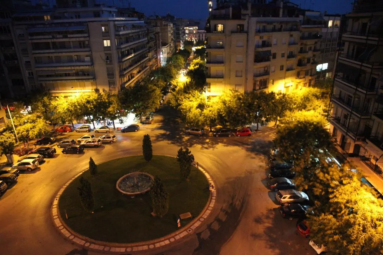 Elegant Top-Floor Apartment With Skyline City View Thessaloniki